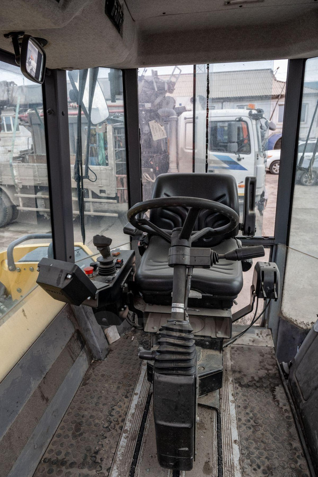 Дорожный каток Dynapac CC6200: фото 8