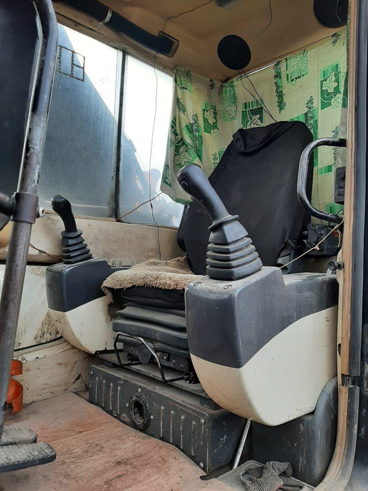 Jonyang JY230E - Гусеничный экскаватор: фото 3 Jonyang JY230E - Гусеничный экскаватор: фото 3