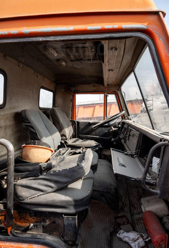 Автобетоносмеситель КамАЗ 53228: фото 6