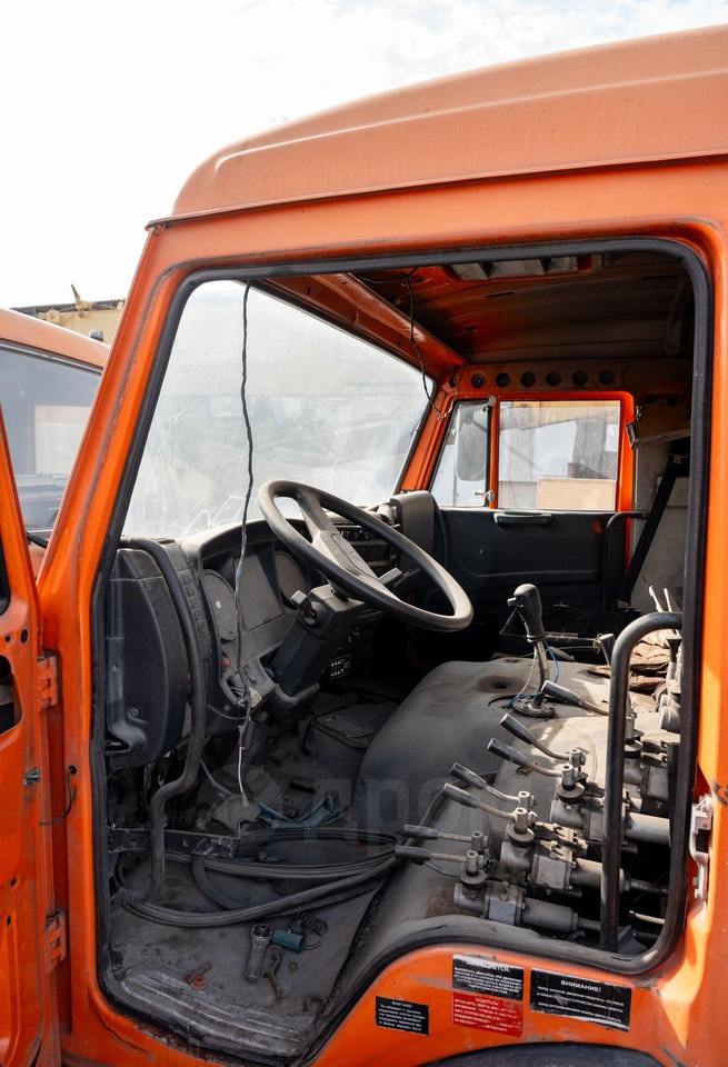 Мусоровоз КамАЗ 65115-N3: фото 12