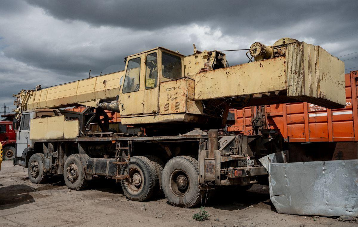 МАЗ Челябинец КС-65711 - Мобильный кран: фото 2 МАЗ Челябинец КС-65711 - Мобильный кран: фото 2