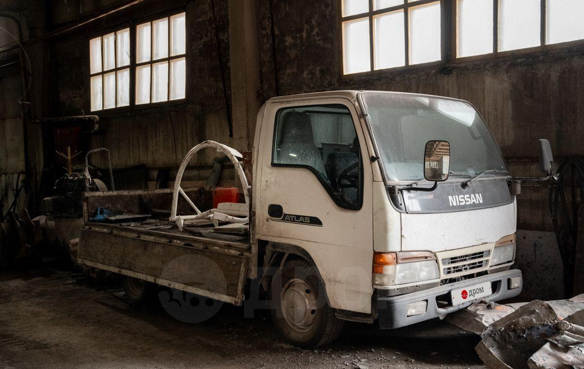 Nissan Atlas - Грузовик бортовой/ Платформа: фото 1 Nissan Atlas - Грузовик бортовой/ Платформа: фото 1