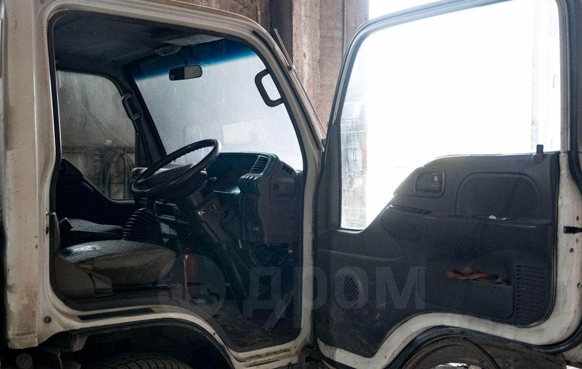 Nissan Atlas - Бортовой грузовик/ Платформа: фото 4 Nissan Atlas - Бортовой грузовик/ Платформа: фото 4