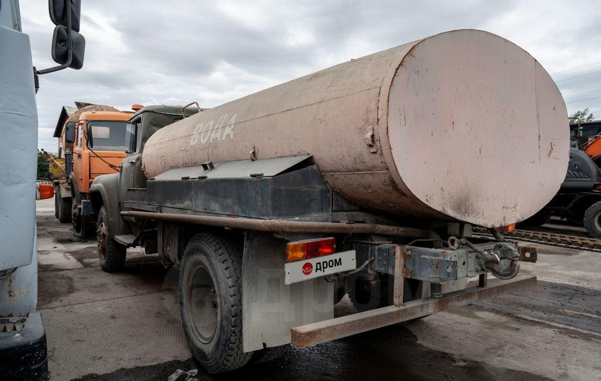 ЗИЛ 130-80 - Грузовик с цистерной, Коммунальная/ Специальная техника: фото 4 ЗИЛ 130-80 - Грузовик с цистерной, Коммунальная/ Специальная техника: фото 4