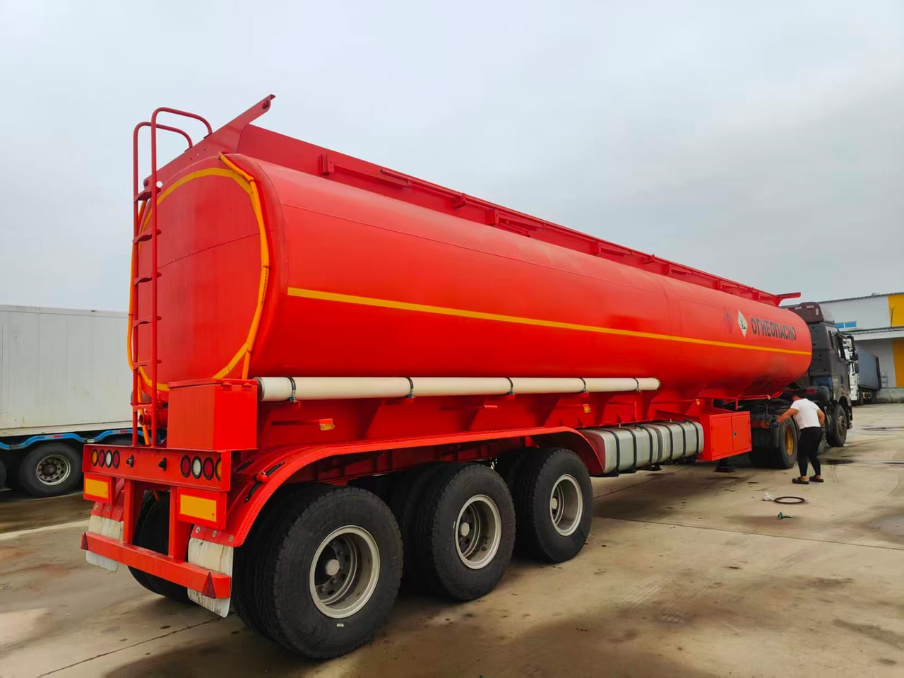 Новый Полуприцеп-цистерна Для транспортировки топлива Shengrun LPG, GYY, LNG: фото 13