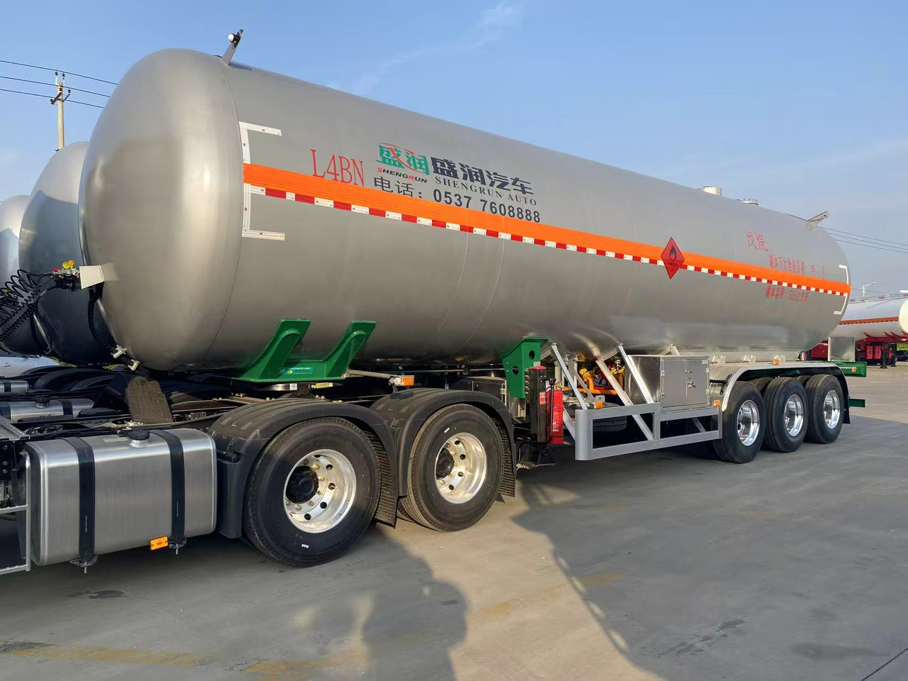 Новый Полуприцеп-цистерна Для транспортировки топлива Shengrun LPG, GYY, LNG: фото 7