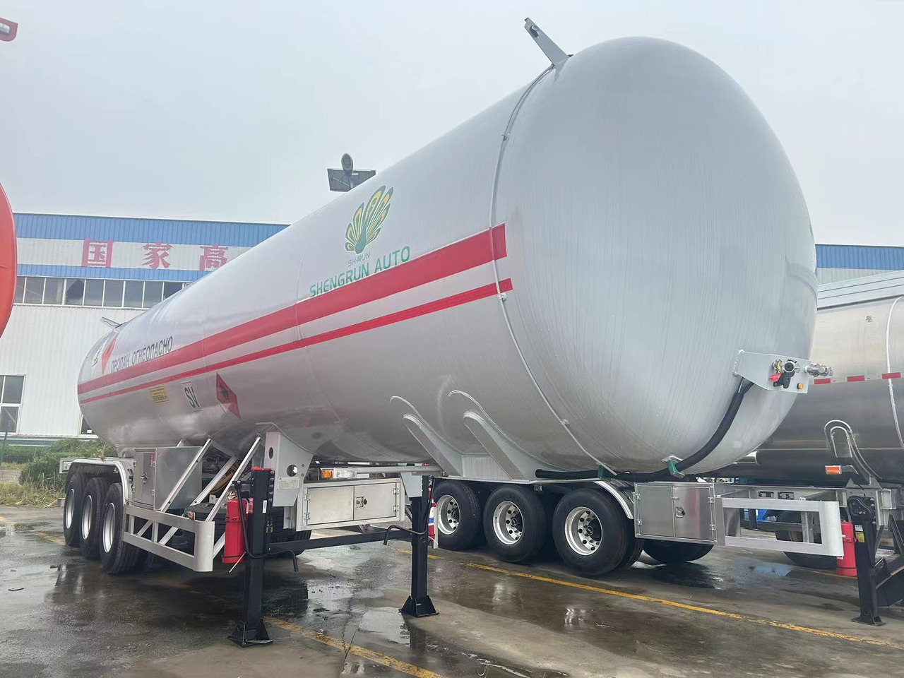 Shengrun LPG, GYY, LNG - Полуприцеп-цистерна: фото 2 Shengrun LPG, GYY, LNG - Полуприцеп-цистерна: фото 2