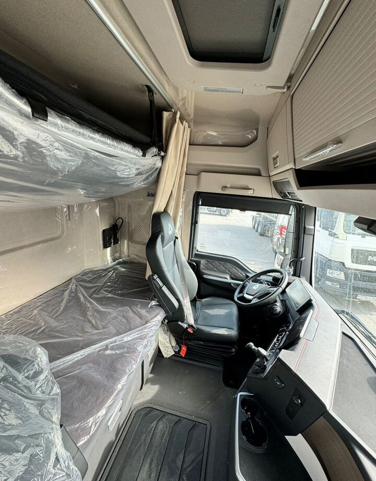 Новый Тягач Sitrak C7H MAX: фото 21