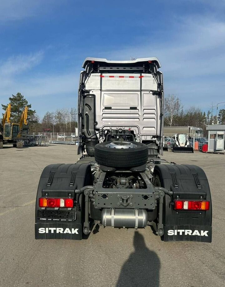 Sitrak C7H MAX - Тягач: фото 4 Sitrak C7H MAX - Тягач: фото 4