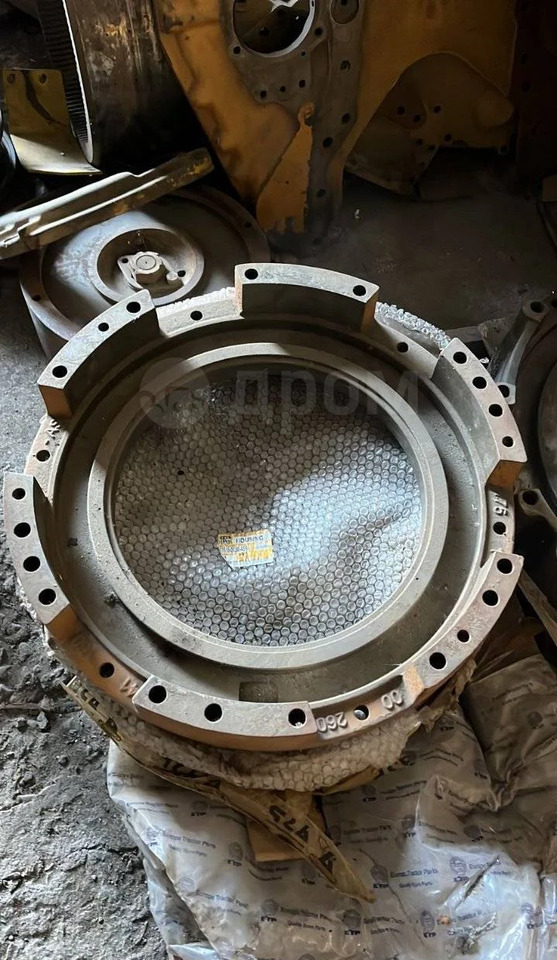 ASP 175-15-41160 / 175-15-00260 Корпус Shantui SD32 в Благовещенске - Кузов и экстерьер: фото 1 ASP 175-15-41160 / 175-15-00260 Корпус Shantui SD32 в Благовещенске - Кузов и экстерьер: фото 1