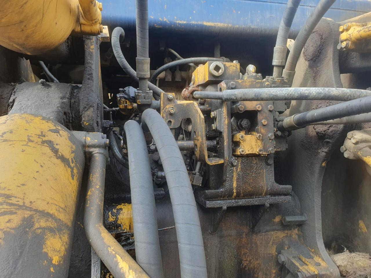 Бульдозер Бульдозер Komatsu D275A-2: фото 6 Бульдозер Бульдозер Komatsu D275A-2: фото 6