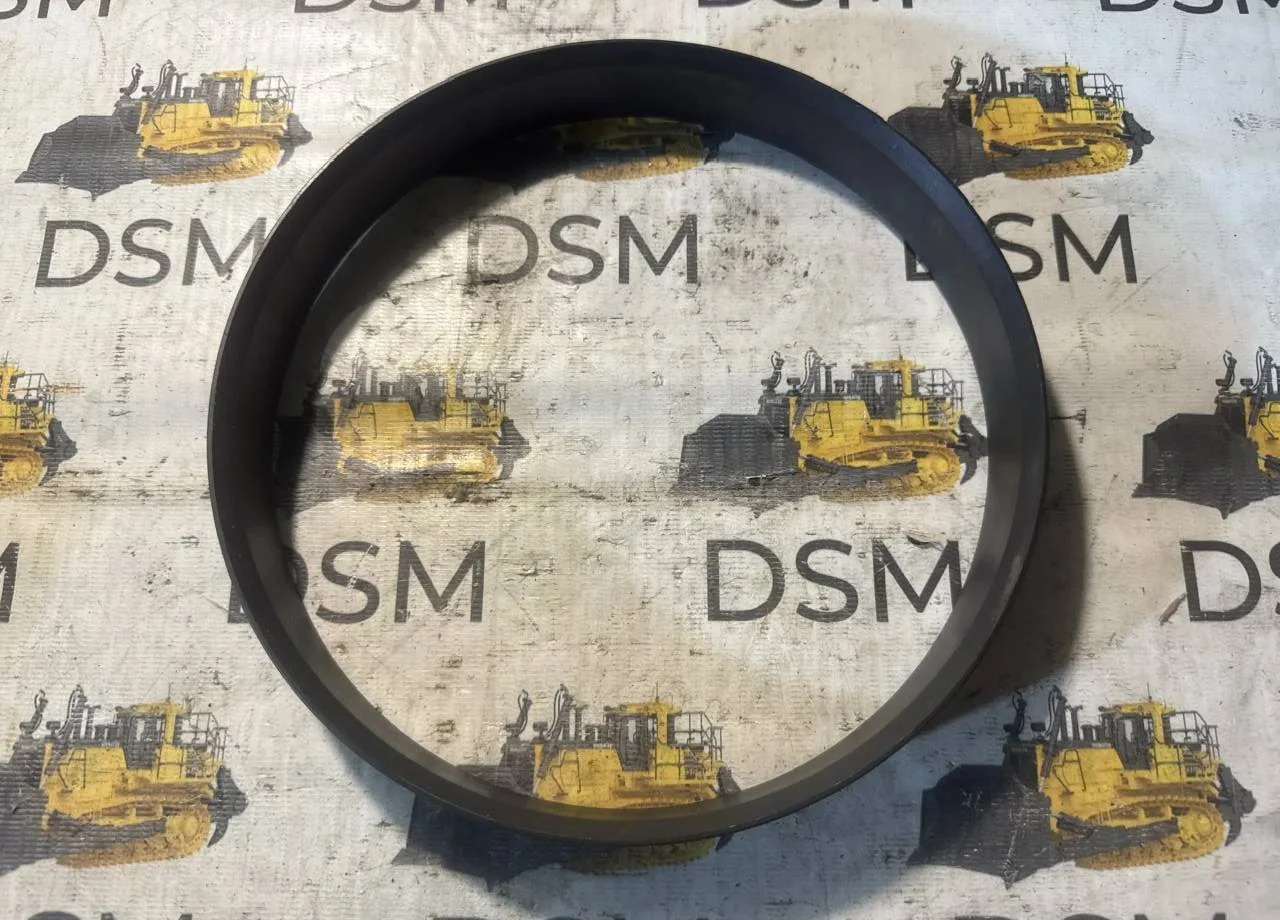 Новый Универсальная запчасть ETP Втулка 14X-21-13130 Komatsu D65E, D85E: фото 7