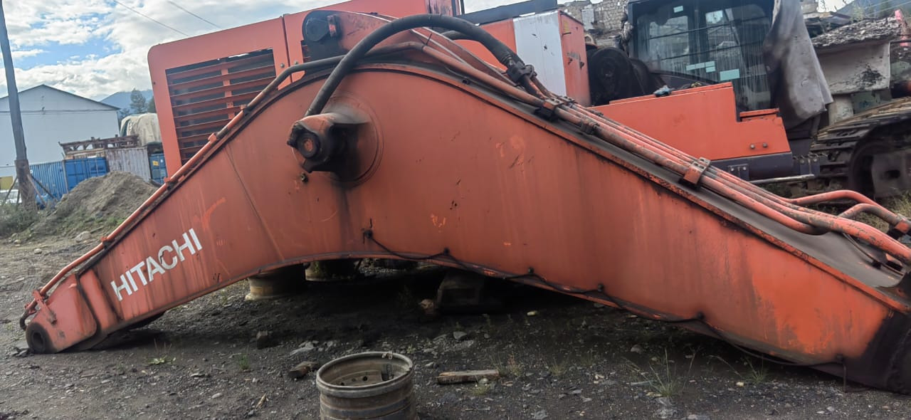 Карьерный экскаватор Hitachi ZX850 2012 г. - Карьерный экскаватор: фото 4 Карьерный экскаватор Hitachi ZX850 2012 г. - Карьерный экскаватор: фото 4