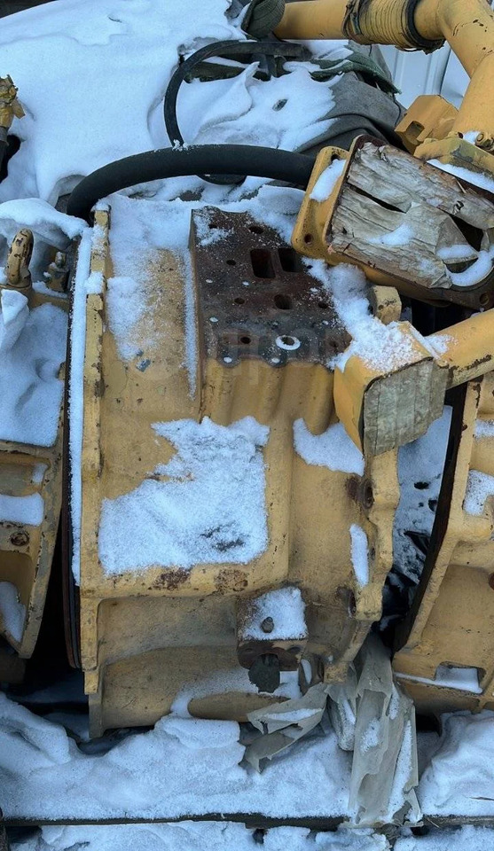 Komatsu 17M-13-23110 Корпус ГТР Komatsu D275A-2 в Благовещенске - Кузов и экстерьер: фото 3 Komatsu 17M-13-23110 Корпус ГТР Komatsu D275A-2 в Благовещенске - Кузов и экстерьер: фото 3