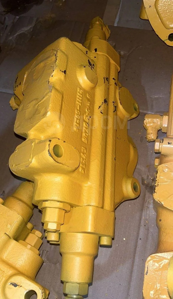 Клапан Komatsu 421-64-25302 клапан в сборе Komatsu WA470 в Благовещенске: фото 8 Клапан Komatsu 421-64-25302 клапан в сборе Komatsu WA470 в Благовещенске: фото 8