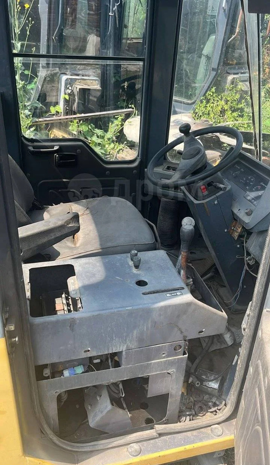 Кузов и экстерьер Komatsu 423-56-21010 Кабина в сборе погрузчика WA420-3 в Благовещенске: фото 17
