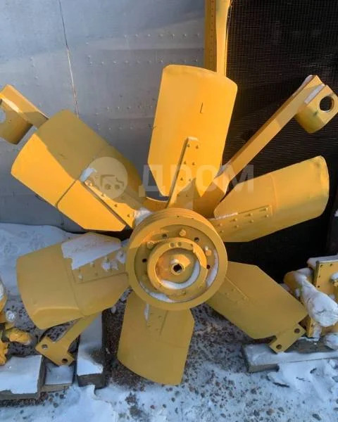 Komatsu 600-614-5220 Реверсивный вентилятор Komatsu D275A-2 в Благовещенске - Система охлаждения: фото 1 Komatsu 600-614-5220 Реверсивный вентилятор Komatsu D275A-2 в Благовещенске - Система охлаждения: фото 1