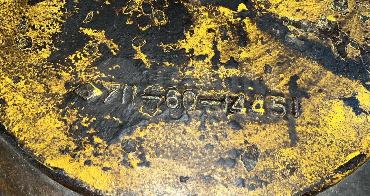 Komatsu 711-60-14451 защитный кожух Komatsu D375A в Благовещенске - Кузов и экстерьер: фото 5 Komatsu 711-60-14451 защитный кожух Komatsu D375A в Благовещенске - Кузов и экстерьер: фото 5