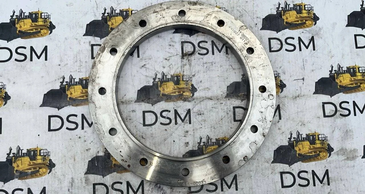 Новый Кузов и экстерьер Komatsu Держатель 195-13-71140 Komatsu D375A в Благовещенске: фото 8