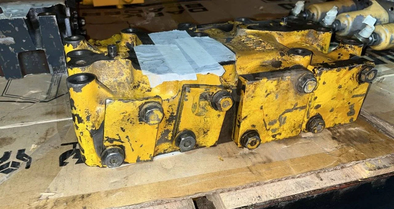 Клапан Komatsu Клапан ГТР 711-66-16610 Komatsu D375A в Благовещенске: фото 8 Клапан Komatsu Клапан ГТР 711-66-16610 Komatsu D375A в Благовещенске: фото 8