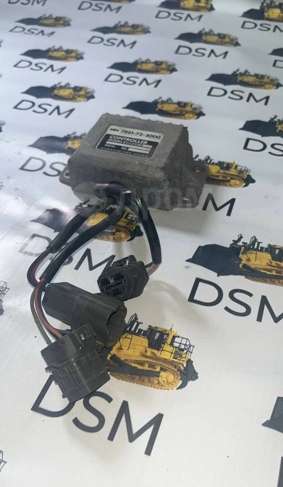 Komatsu Контроллер 7861-73-3000 Komatsu D275A-2 / D375A-2 / D475A-2 / GH320-2 в Благовещенске - Блок управления: фото 1 Komatsu Контроллер 7861-73-3000 Komatsu D275A-2 / D375A-2 / D475A-2 / GH320-2 в Благовещенске - Блок управления: фото 1