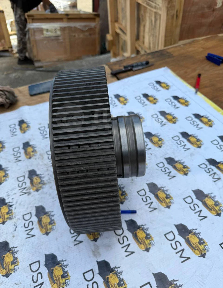 Новый Трансмиссия Komatsu Шестерня (ступица) 195-22-13210 / 195-22-73212 Komatsu D375A-5 в Благовещенске: фото 8 Новый Трансмиссия Komatsu Шестерня (ступица) 195-22-13210 / 195-22-73212 Komatsu D375A-5 в Благовещенске: фото 8