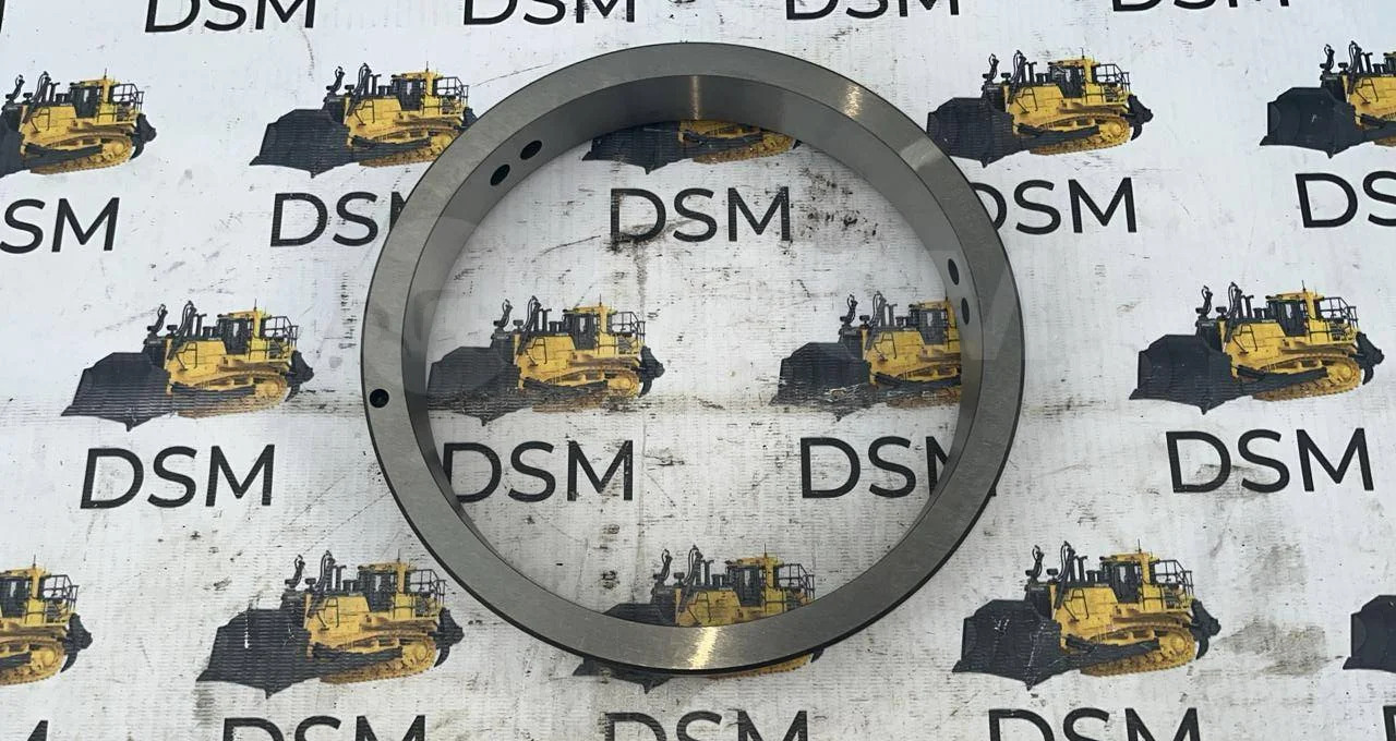 Новый Универсальная запчасть Komatsu Втулка 198-15-22830 Komatsu D475A в Благовещенске: фото 8