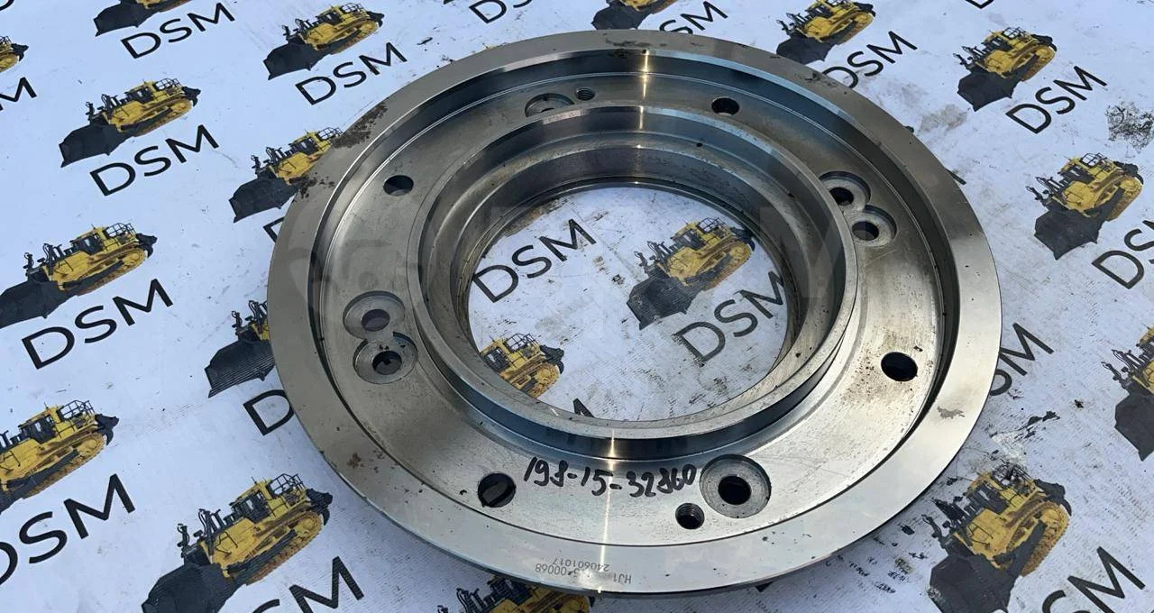 Новый Кузов и экстерьер Komatsu Защитный кожух 198-15-32860 Komatsu D475A в Благовещенске: фото 11 Новый Кузов и экстерьер Komatsu Защитный кожух 198-15-32860 Komatsu D475A в Благовещенске: фото 11