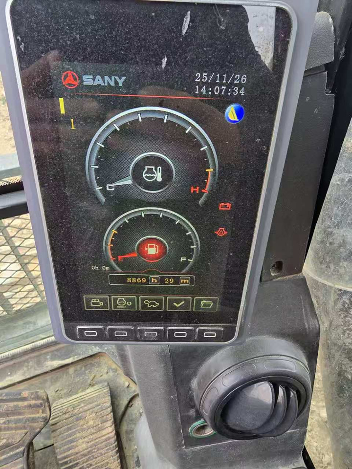 SANY SY550HD Гусеничный экскаватор - Гусеничный экскаватор: фото 4 SANY SY550HD Гусеничный экскаватор - Гусеничный экскаватор: фото 4