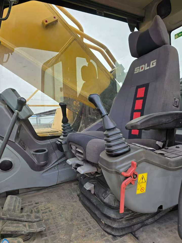 SDLG E6550F Гусеничный экскаватор - Гусеничный экскаватор: фото 3 SDLG E6550F Гусеничный экскаватор - Гусеничный экскаватор: фото 3