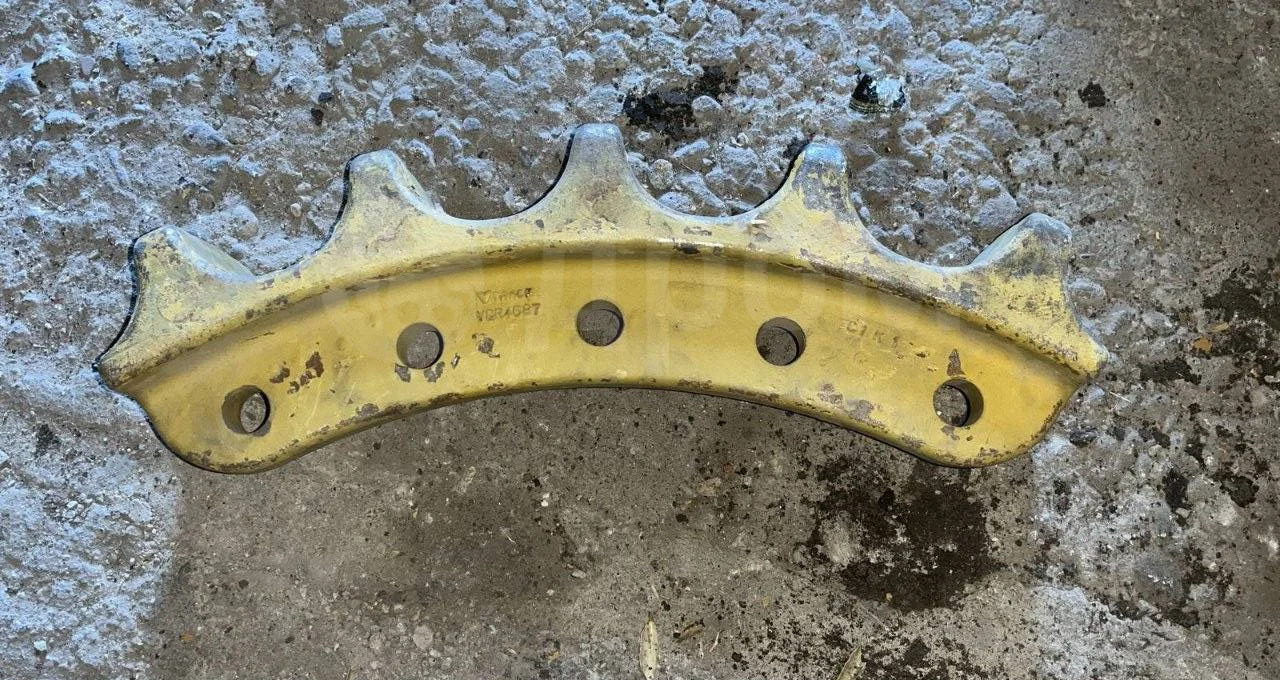Сегменты ведущего колеса CR4687 7T1246 Caterpillar в Благовещенске - Запчасти ходовой части: фото 1 Сегменты ведущего колеса CR4687 7T1246 Caterpillar в Благовещенске - Запчасти ходовой части: фото 1