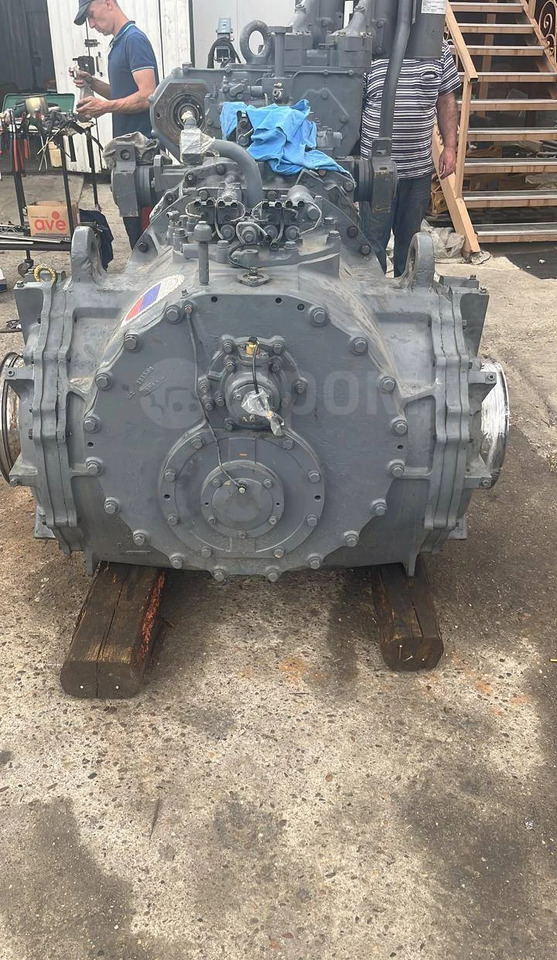 Силовой модуль (трансмиссия) 198-22-60000 Komatsu D475A-5 - Коробка передач и запчасти: фото 3 Силовой модуль (трансмиссия) 198-22-60000 Komatsu D475A-5 - Коробка передач и запчасти: фото 3