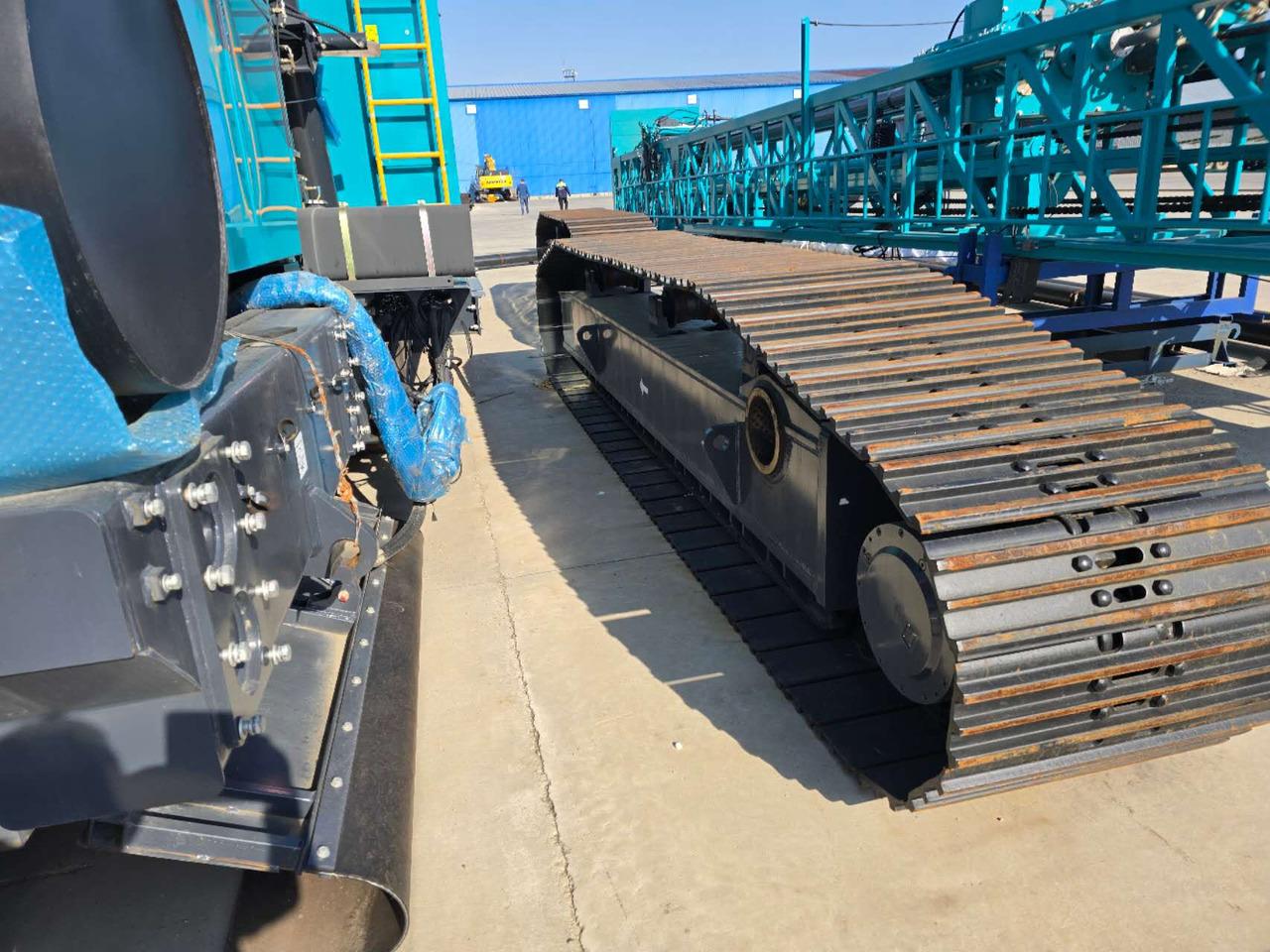 Sunward SWDRT250 Гусеничная буровая установка - Буровая машина: фото 3 Sunward SWDRT250 Гусеничная буровая установка - Буровая машина: фото 3