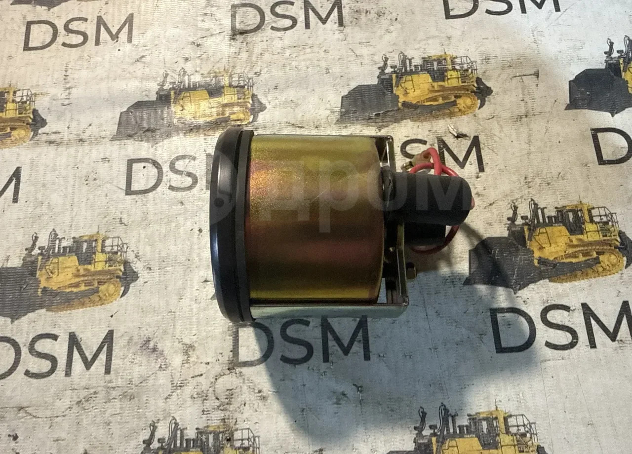 Тахометр 175-06-35182 Komatsu D355A - Кабина и интерьер: фото 2 Тахометр 175-06-35182 Komatsu D355A - Кабина и интерьер: фото 2