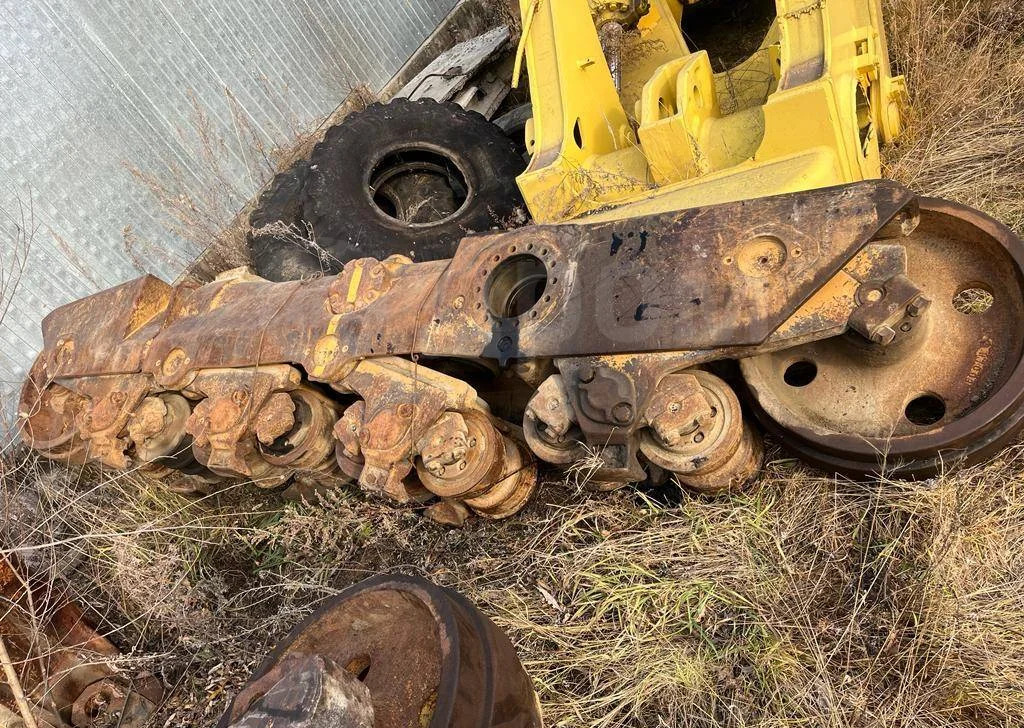 Телеги в сборе Caterpillar D9R - Трансмиссия: фото 1 Телеги в сборе Caterpillar D9R - Трансмиссия: фото 1