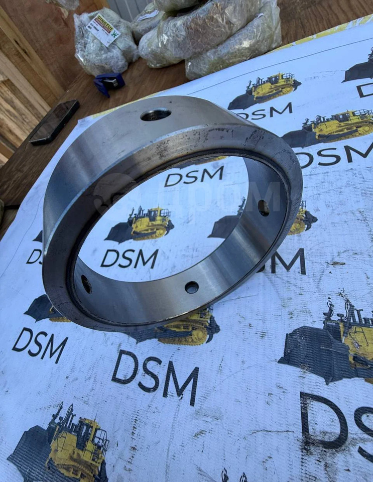 Новый Универсальная запчасть Втулка 711-66-13140 Komatsu D375A / D475A в Благовещенске: фото 13 Новый Универсальная запчасть Втулка 711-66-13140 Komatsu D375A / D475A в Благовещенске: фото 13
