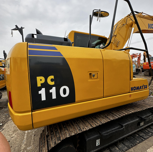 Япония Экскаватор Komatsu PC110-8 - Гусеничный экскаватор: фото 1 Япония Экскаватор Komatsu PC110-8 - Гусеничный экскаватор: фото 1