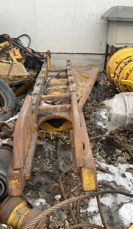 Запчасти Komatsu 195-30-00461 Корпус телеги (левая) Komatsu D355A в Благовещенске: фото 6 Запчасти Komatsu 195-30-00461 Корпус телеги (левая) Komatsu D355A в Благовещенске: фото 6