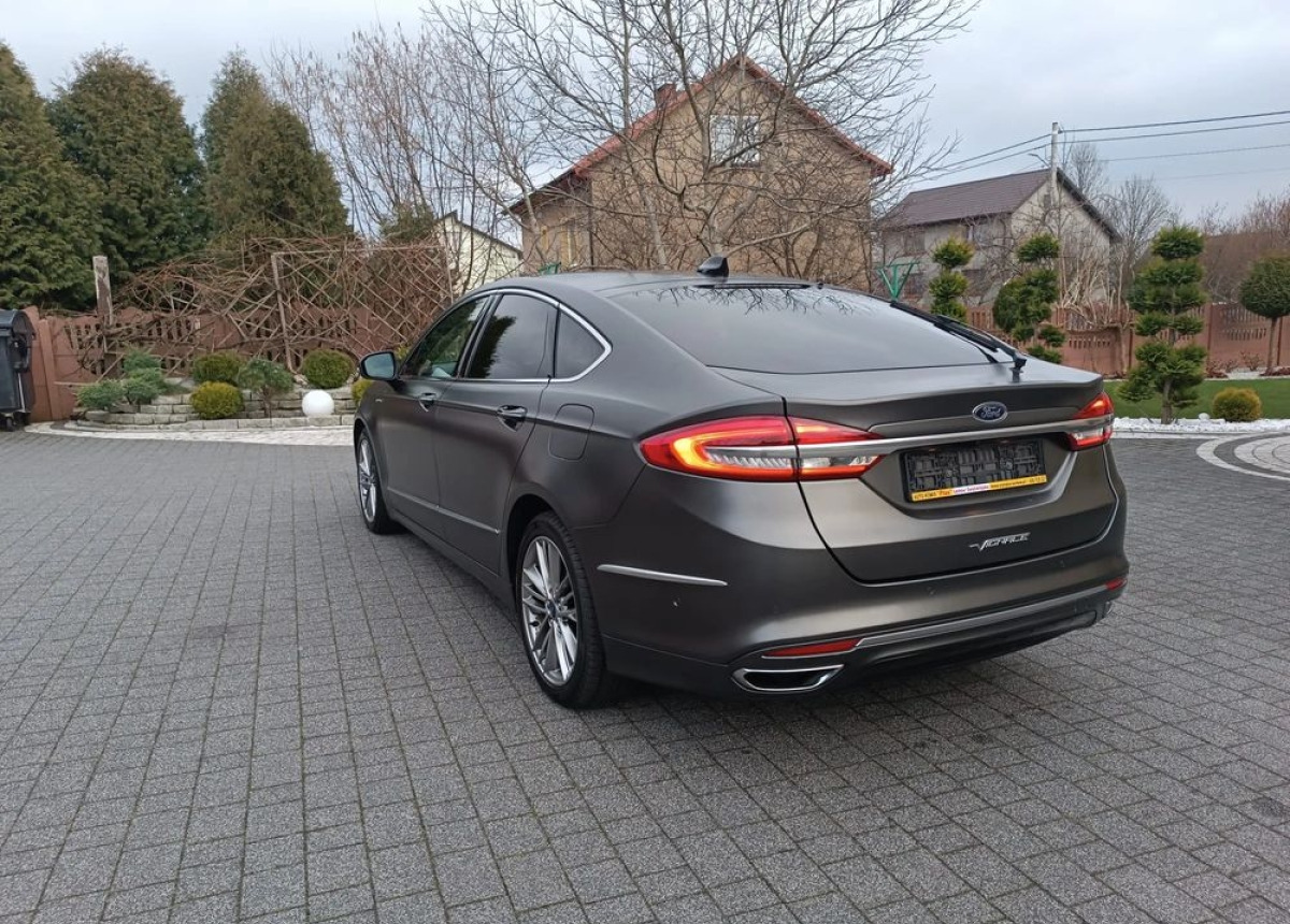 Ford Mondeo Ford 2.0 EcoBlue Vignale - Легковой автомобиль: фото 4 Ford Mondeo Ford 2.0 EcoBlue Vignale - Легковой автомобиль: фото 4