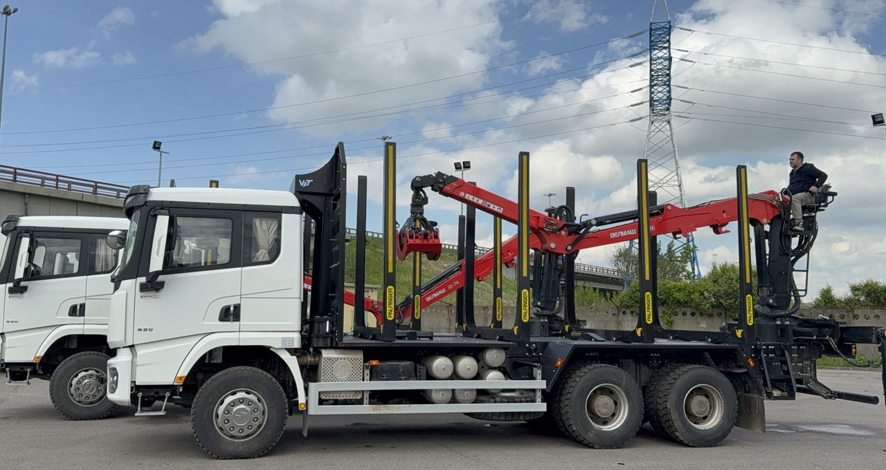 Новый Лесовоз, Автоманипулятор Shacman X3000: фото 11