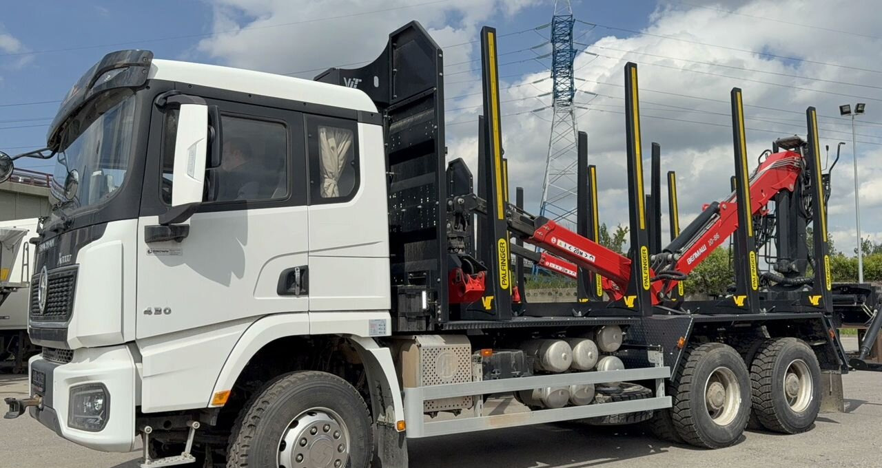 Новый Лесовоз, Автоманипулятор Shacman X3000: фото 9