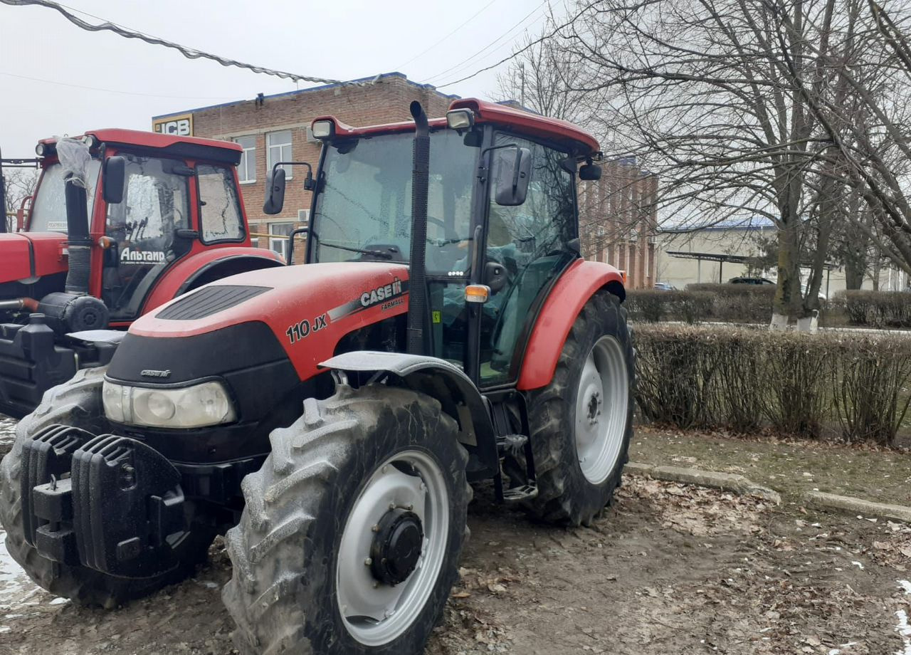 Case IH Farmall JX - Трактор: фото 2 Case IH Farmall JX - Трактор: фото 2
