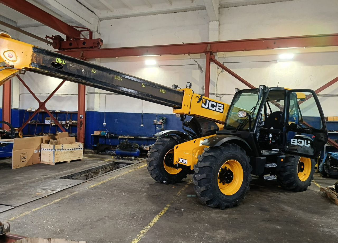 JCB 550-80 - Телескопический погрузчик: фото 1 JCB 550-80 - Телескопический погрузчик: фото 1
