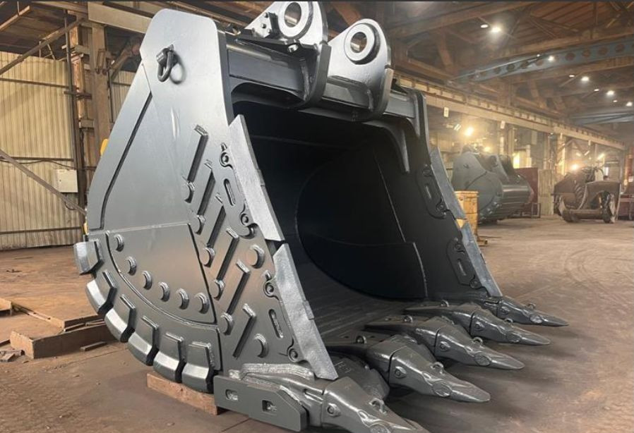 Карьерный сверхусиленный ковш на liebherr R980 - Ковш для экскаватора: фото 3 Карьерный сверхусиленный ковш на liebherr R980 - Ковш для экскаватора: фото 3
