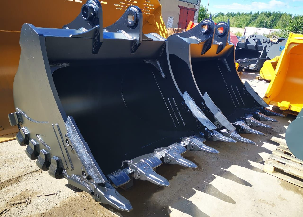 Ковш скальный сверхусиленный на Liugong CLG933 - Ковш для экскаватора: фото 2 Ковш скальный сверхусиленный на Liugong CLG933 - Ковш для экскаватора: фото 2