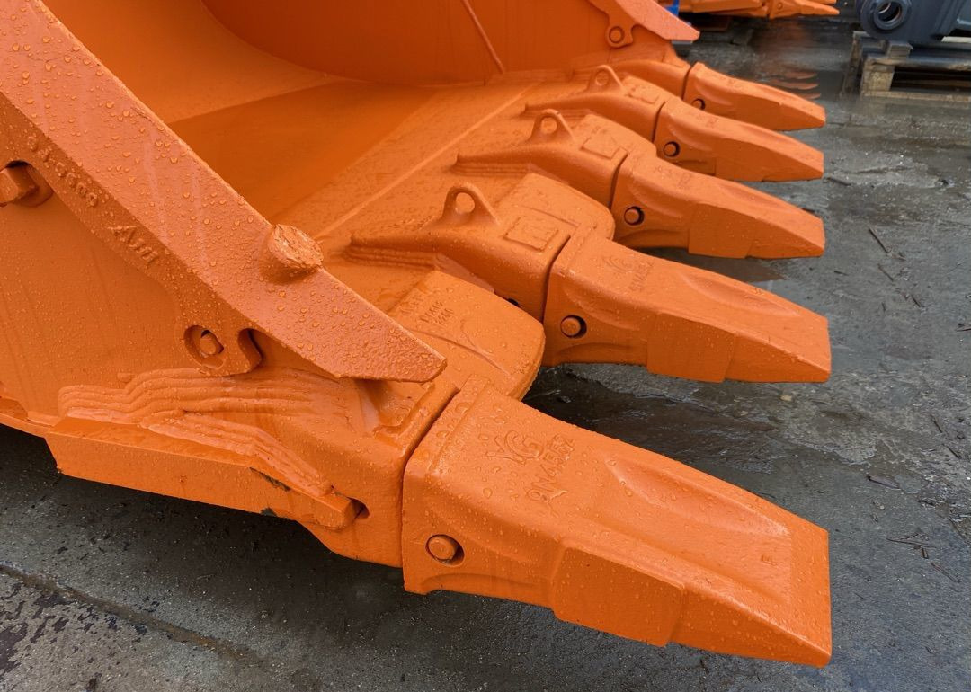 Скальный усиленный ковш на Doosan DX 420 - Ковш для экскаватора: фото 3 Скальный усиленный ковш на Doosan DX 420 - Ковш для экскаватора: фото 3