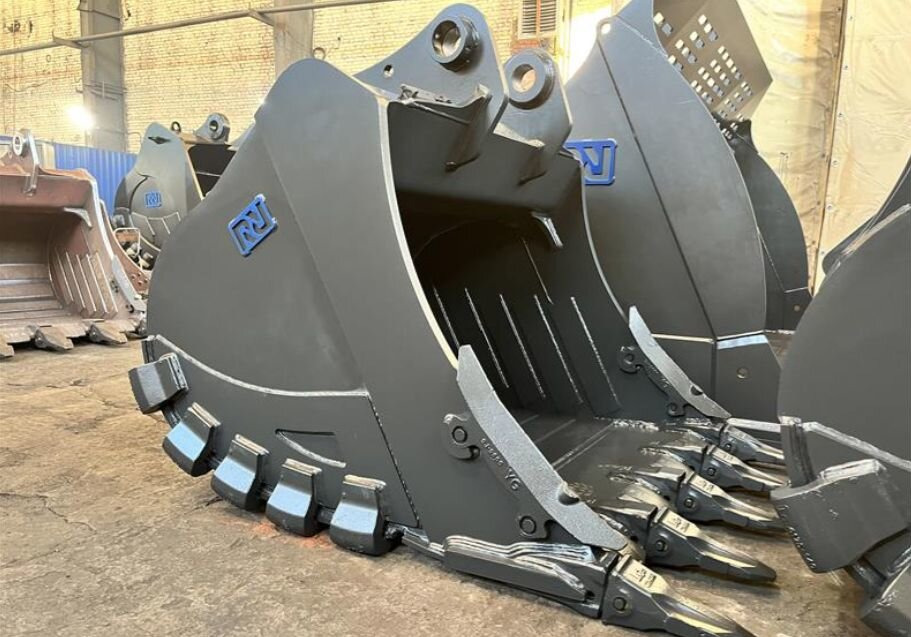 Сверхусиленный ковш XR8 на Liugong CLG933 - Ковш для экскаватора: фото 1 Сверхусиленный ковш XR8 на Liugong CLG933 - Ковш для экскаватора: фото 1