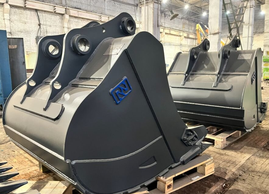 Усиленный ковш на Doosan DX225 - Ковш для экскаватора: фото 2 Усиленный ковш на Doosan DX225 - Ковш для экскаватора: фото 2