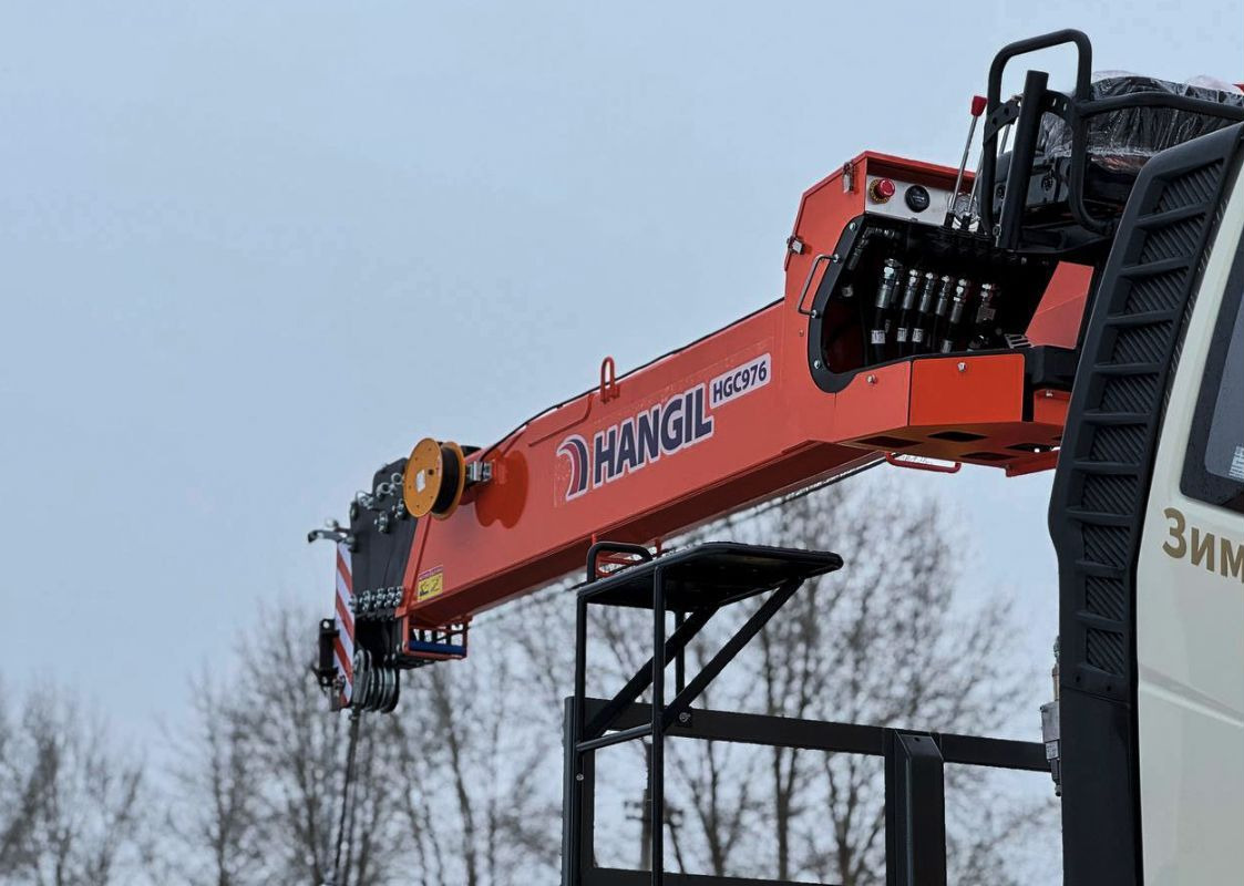 Новый Грузовик бортовой/ Платформа, Автоманипулятор FAW J6P: фото 11