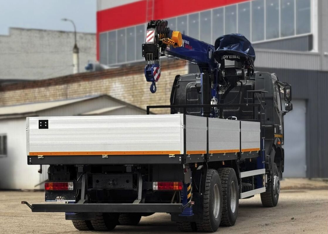 FAW J6P - Грузовик бортовой/ Платформа, Автоманипулятор: фото 3 FAW J6P - Грузовик бортовой/ Платформа, Автоманипулятор: фото 3